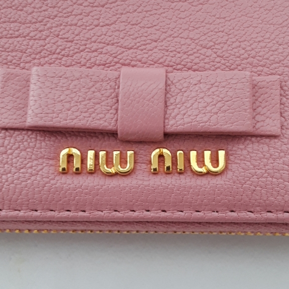 NIB Miu Miu 5ML506 Pink Leather zip Around wallet - Picture 7 of 8